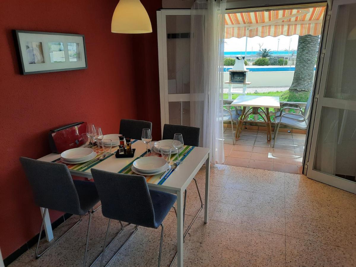 Beach Resort La Margarita Hospitalet De L'Infant Exterior foto